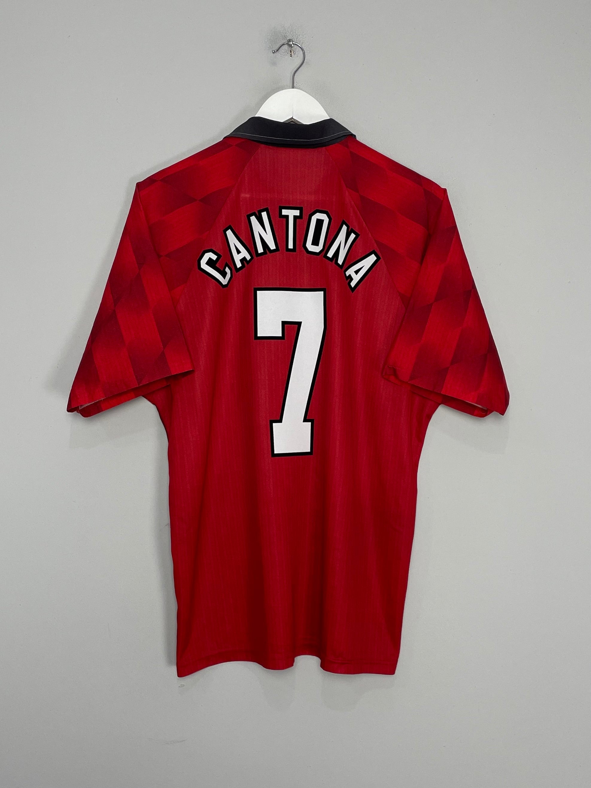 1996/98 MANCHESTER UNITED CANTONA #7 HOME SHIRT (L) UMBRO