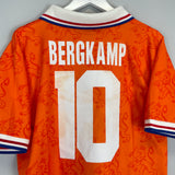 1994 NETHERLANDS BERGKAMP #10 HOME SHIRT (L) LOTTO