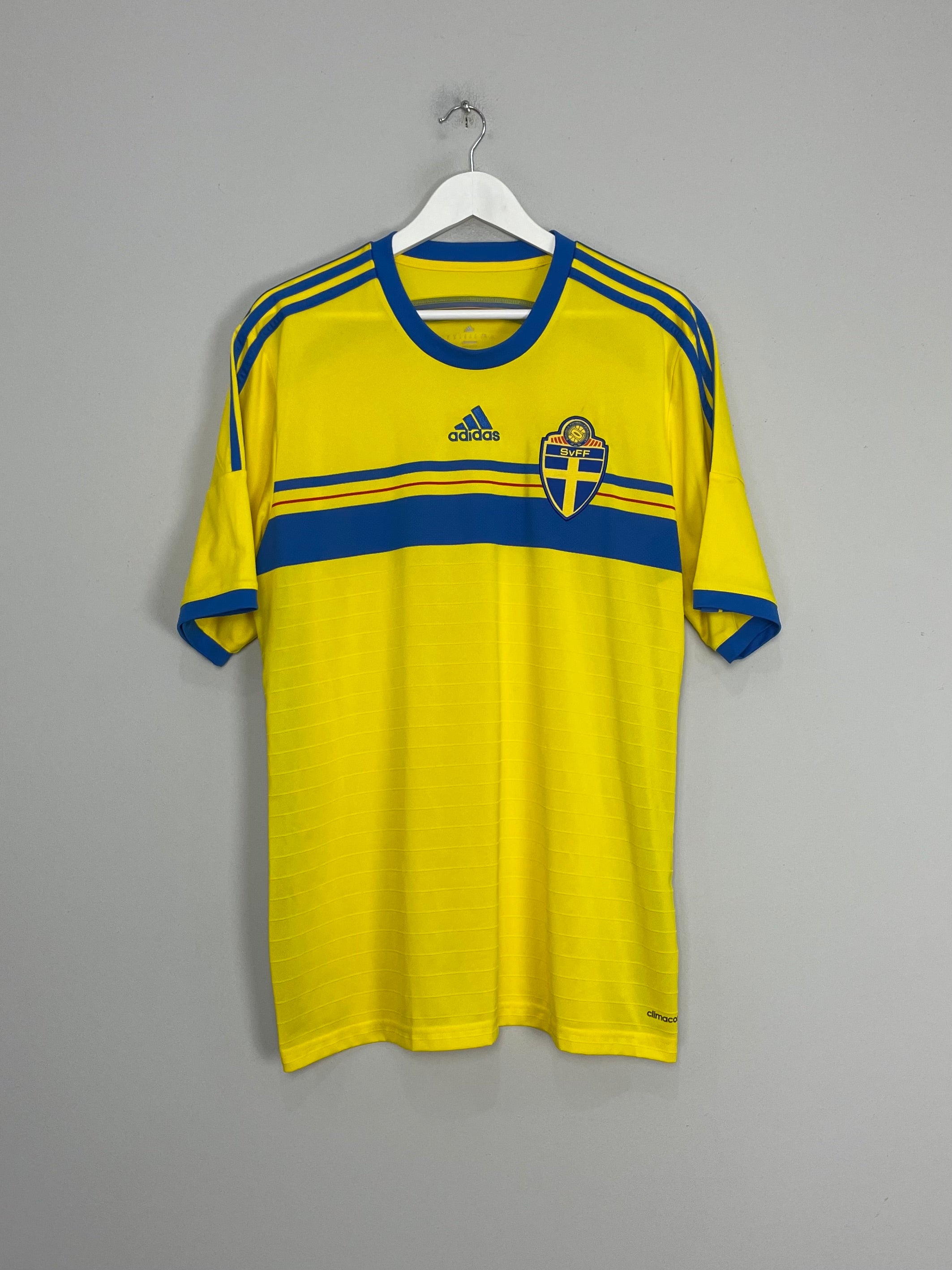 2014/15 SWEDEN HOME SHIRT (XL) ADIDAS2014/15 SWEDEN HOME SHIRT (XL) ADIDAS