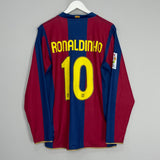 2007/08 BARCELONA RONALDINHO #10 L/S HOME SHIRT (M) NIKE