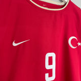 2002/04 TURKEY HAKAN SUKUR #9 HOME SHIRT (L) NIKE