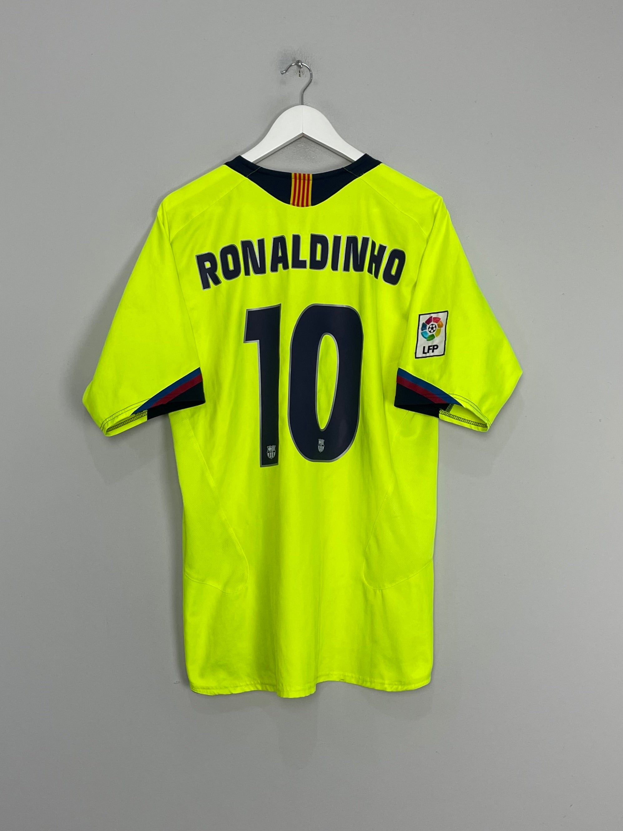 2005/06 BARCELONA RONALDINHO #10 AWAY SHIRT (L) NIKE