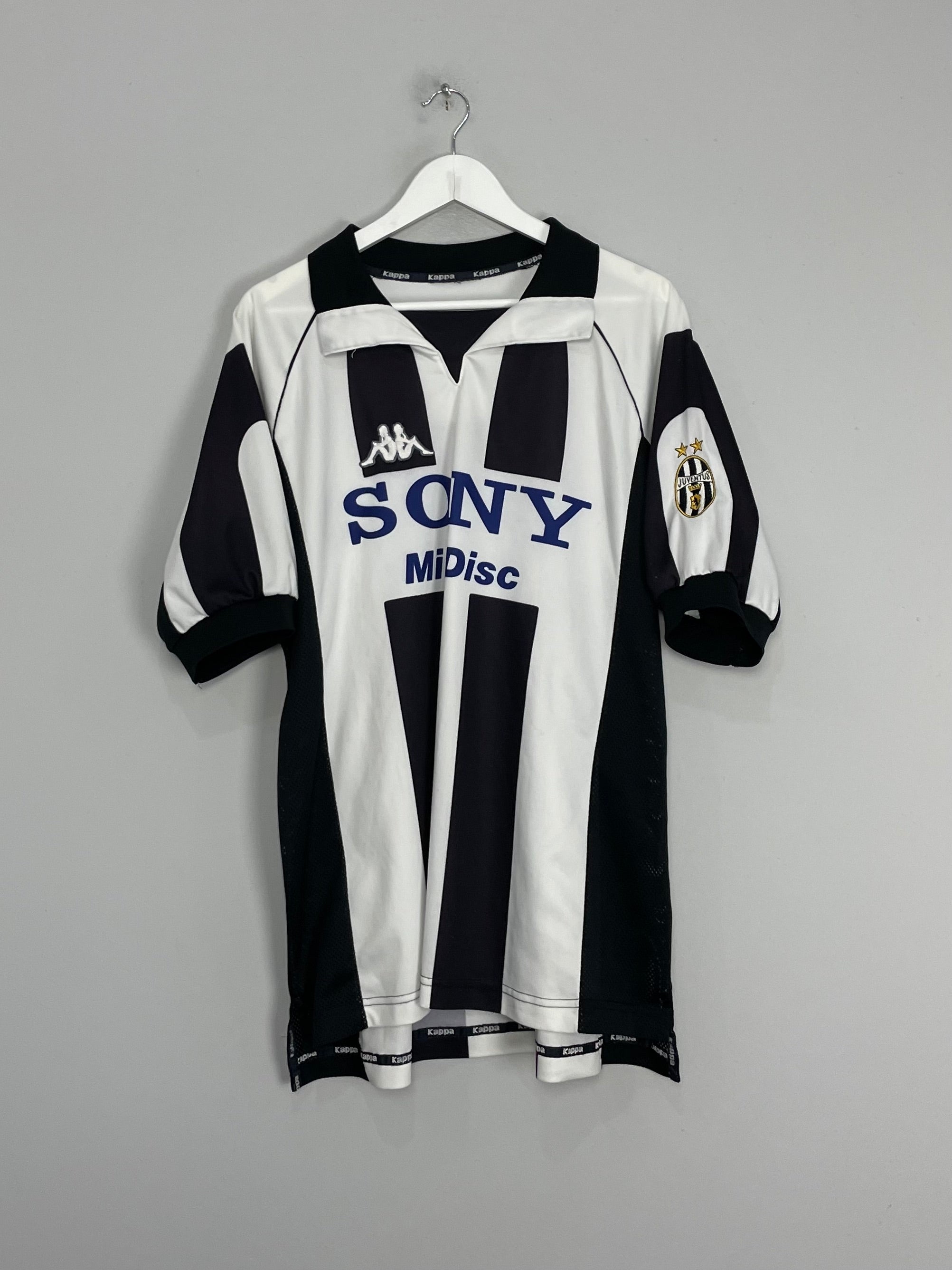 1997/98 JUVENTUS HOME SHIRT (L) KAPPA