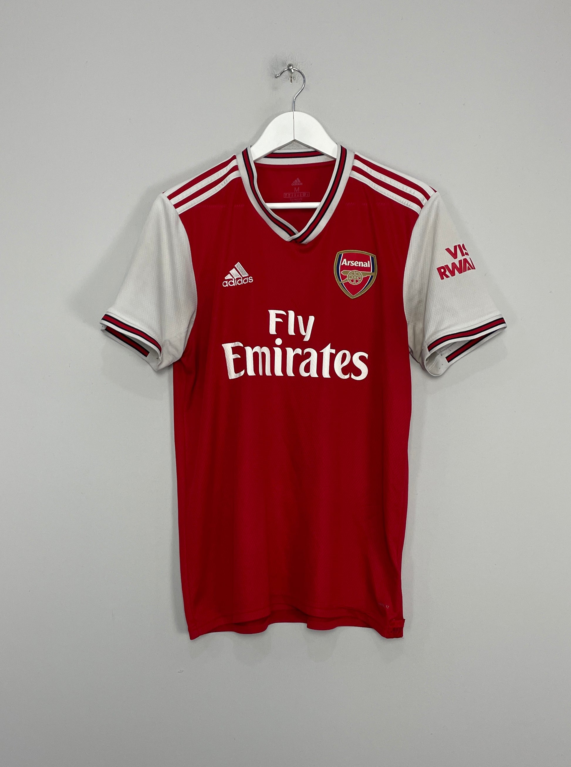 Arsenal 21-22 Home Kit Released - Tricolor Three Stripes Shorts - Footy  Headlines