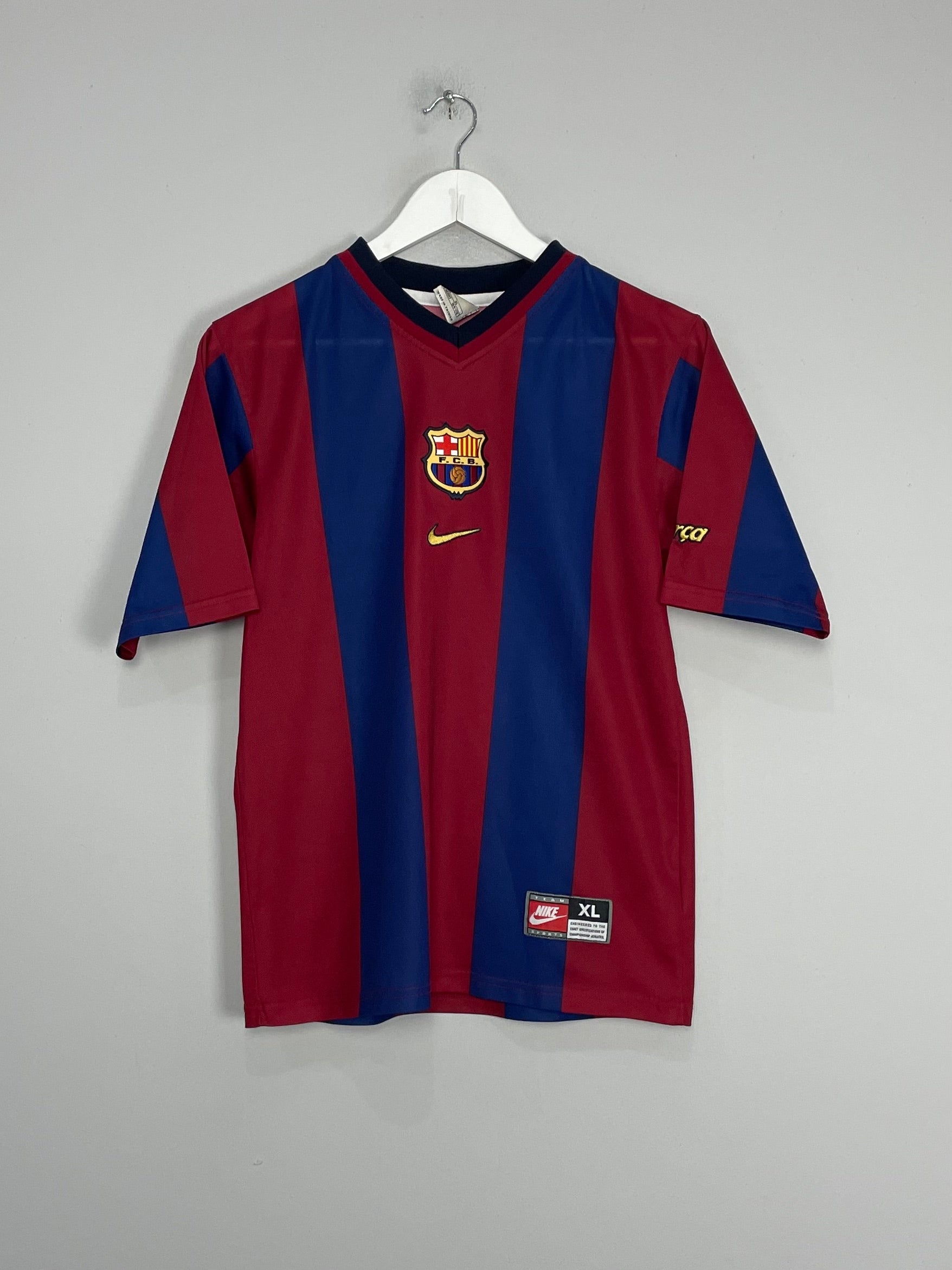 1998/00 BARCELONA HOME SHIRT (XL.KIDS) NIKE