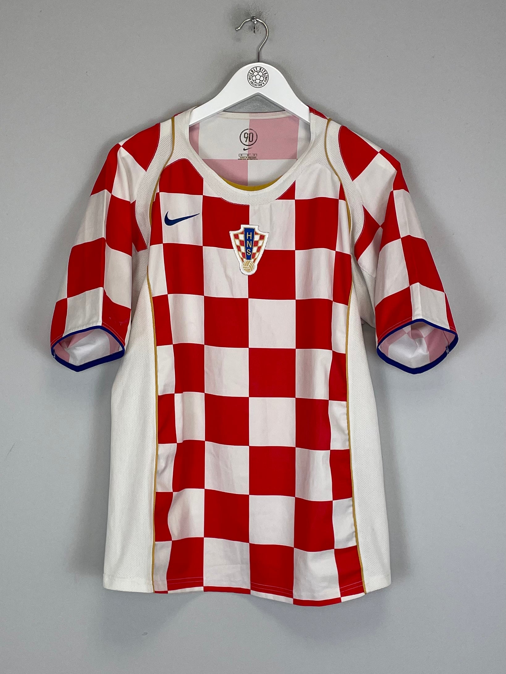 2004/06 CROATIA HOME SHIRT (M) NIKE