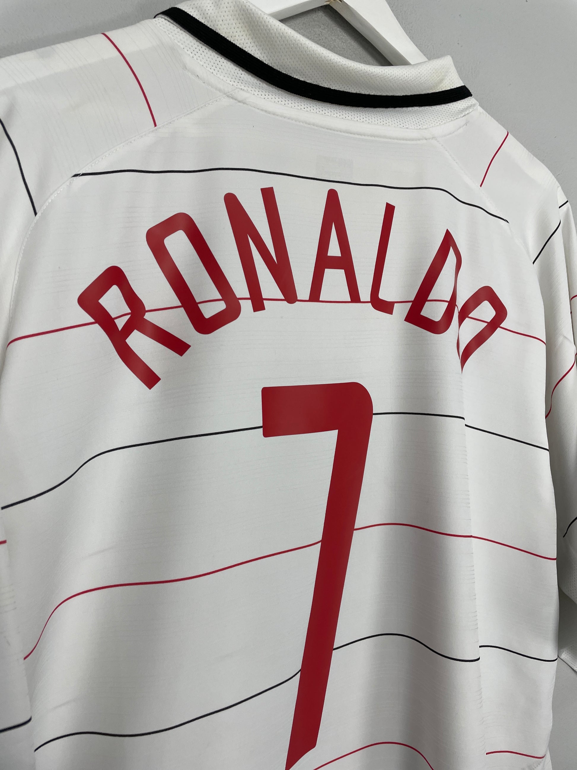 Ronaldo 7 Manchester United 2003 2004 2005 2006 third shirt jersey white  NIKE