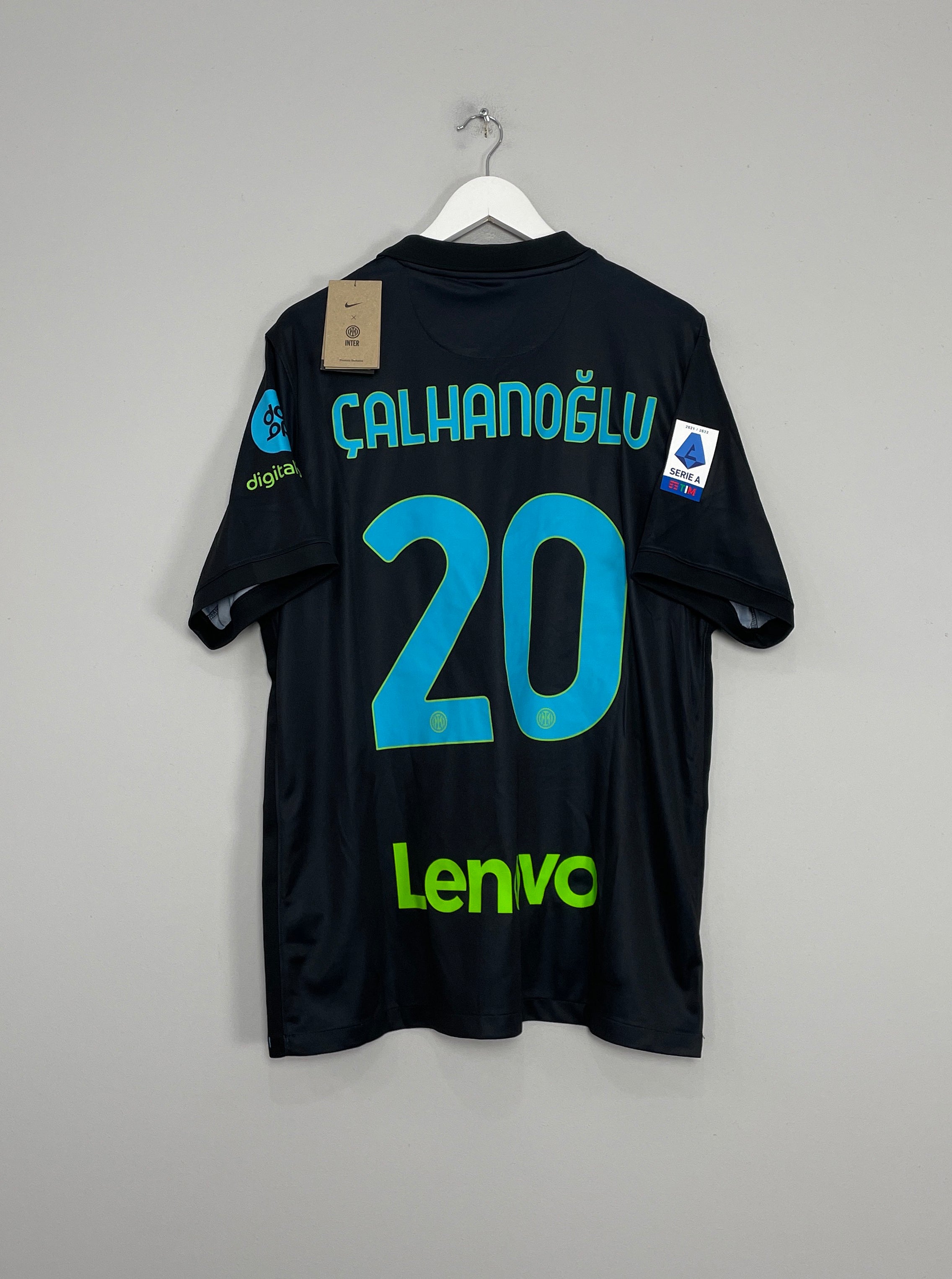 Image of the Inter Milan Calhanoglu shirt from the 2021/22 season