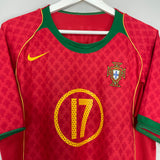 2004/06 PORTUGAL C.RONALDO #17 HOME SHIRT (M) NIKE