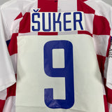 2002/04 CROATIA SUKER #9 HOME SHIRT (L) NIKE