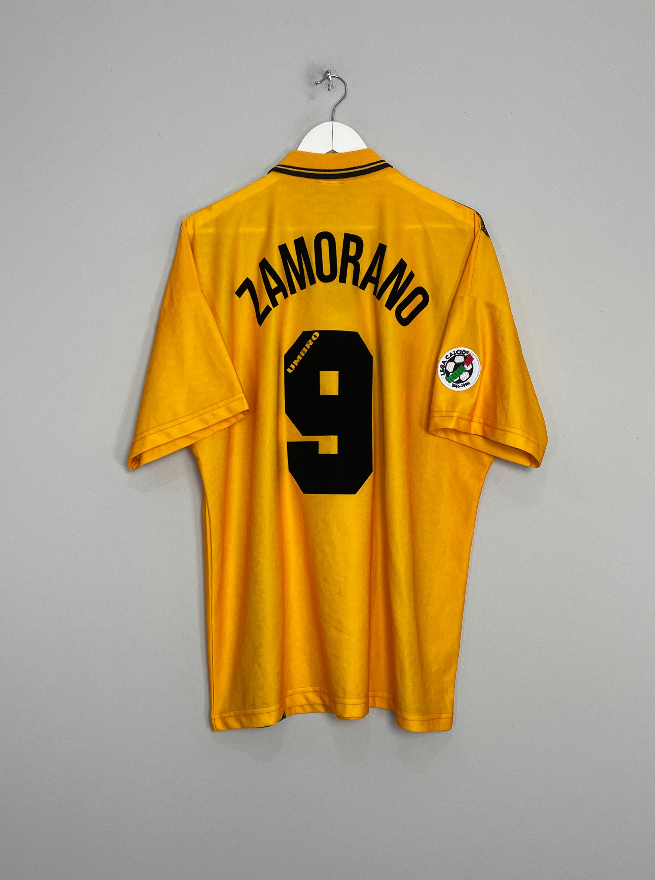 Image of the Inter Milan Zamorano shirt from the 1996/97 season