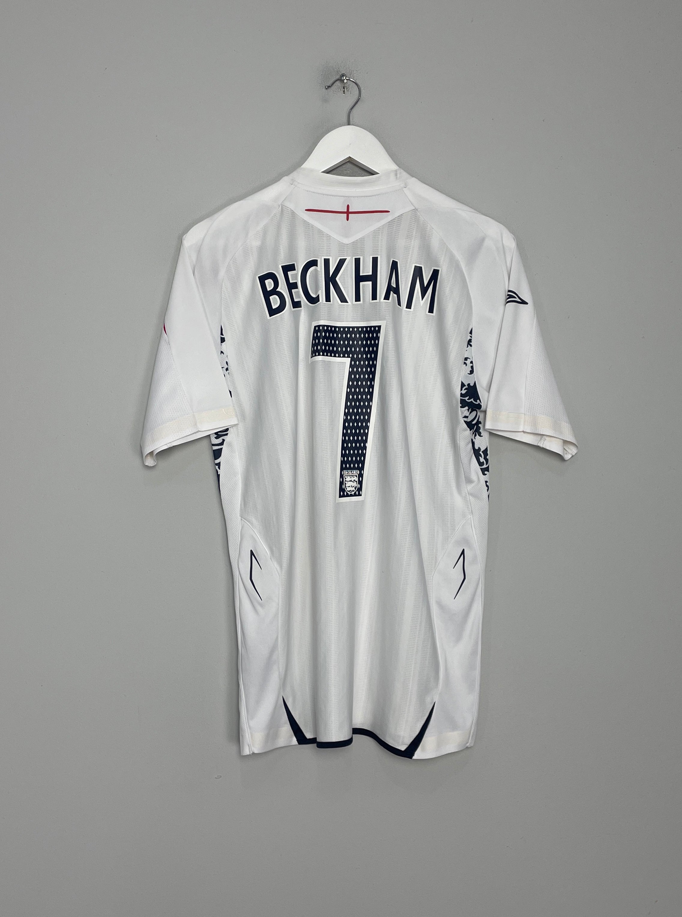 2007/09 ENGLAND BECKHAM #7 HOME SHIRT (M) UMBRO