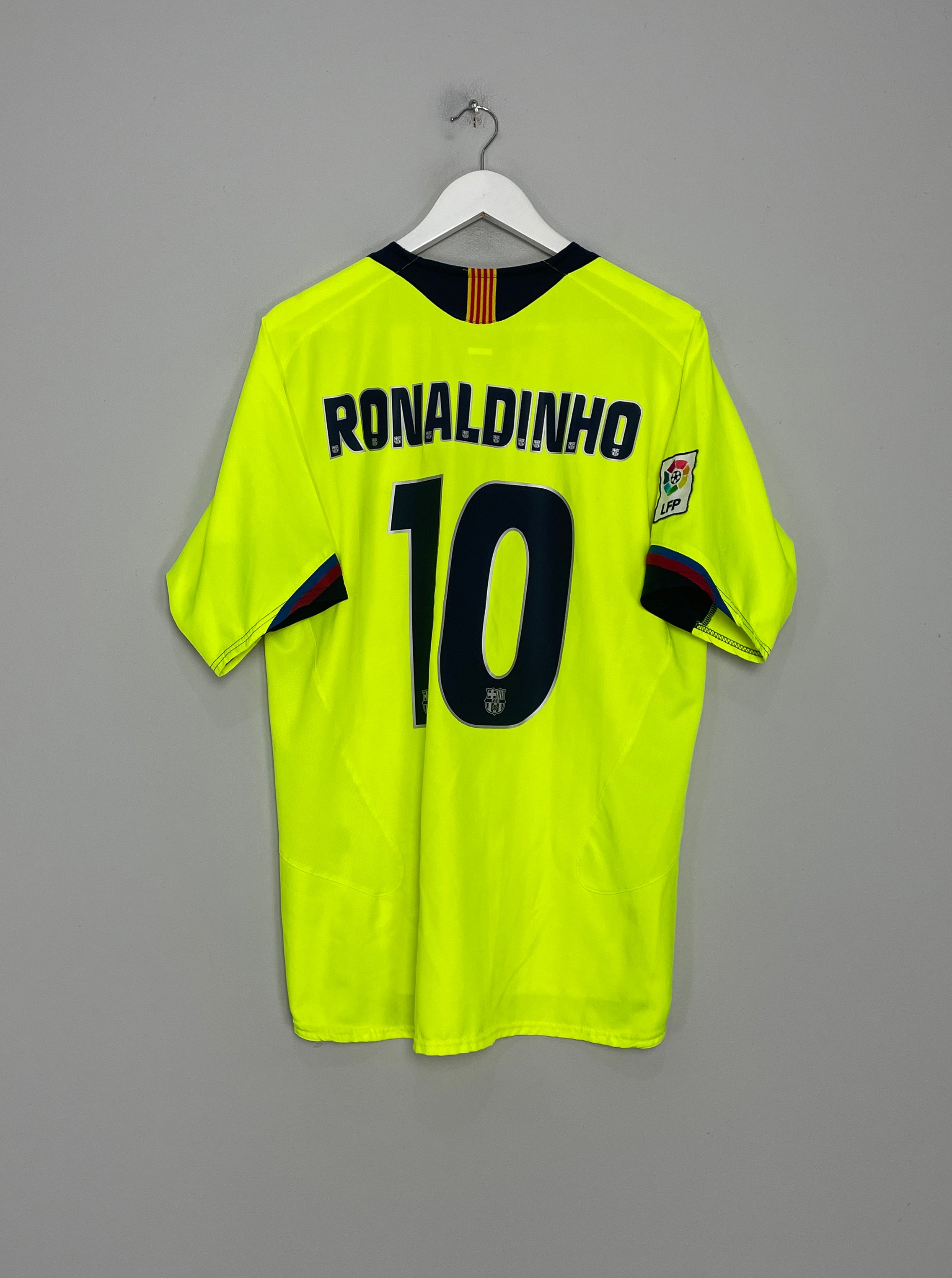 2005/06 BARCELONA RONALDINHO #10 AWAY SHIRT (L) NIKE