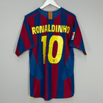 2005/06 BARCELONA RONALDINHO #10 HOME SHIRT (M) NIKE