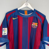 2005/06 BARCELONA RONALDINHO #10 HOME SHIRT (L) NIKE