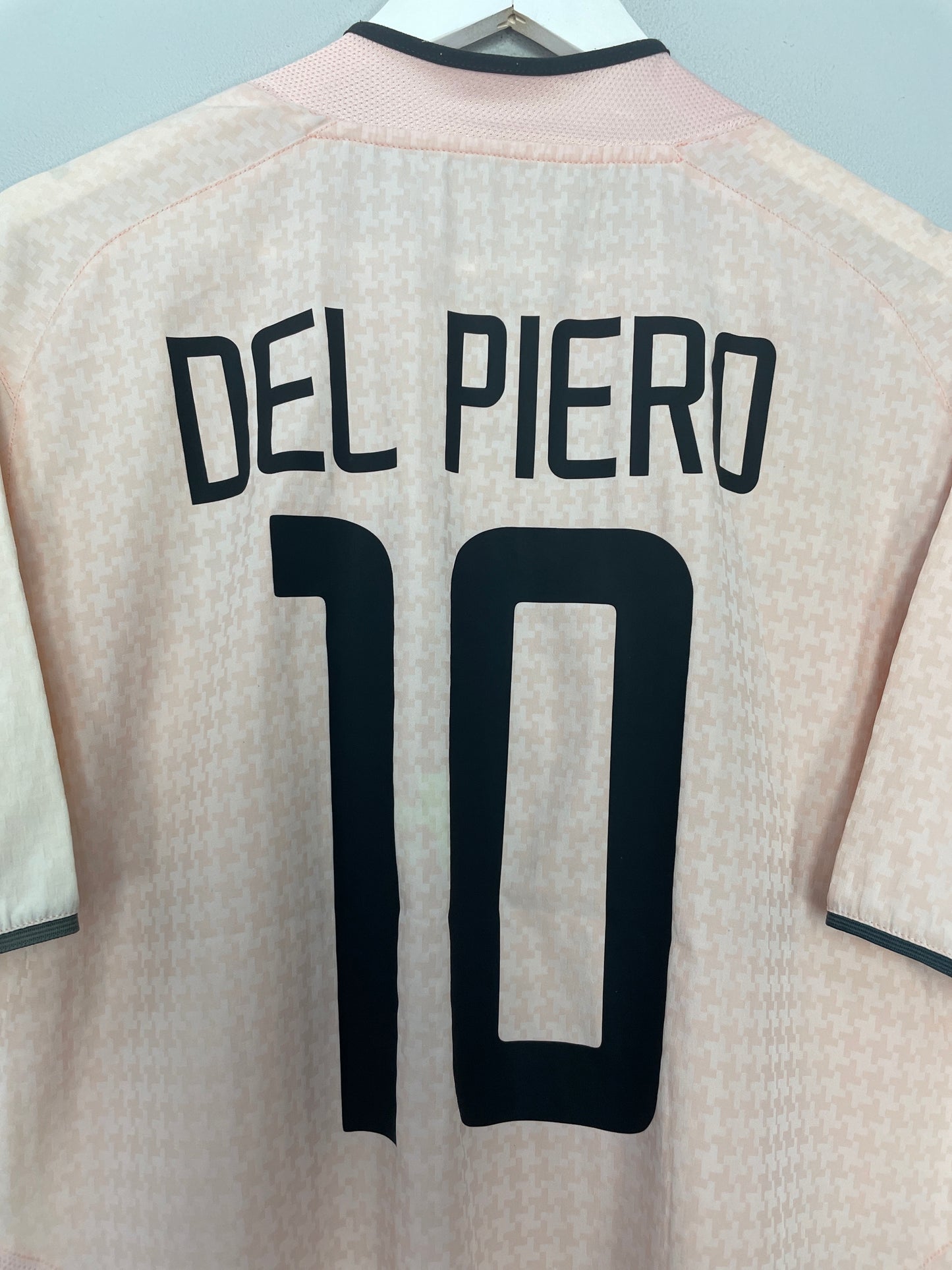 2003/04 JUVENTUS DEL PIERO #10 AWAY SHIRT (L) NIKE