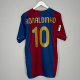 2006/07 BARCELONA RONALDINHO #10 HOME SHIRT (L) NIKE