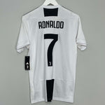 2018/19 JUVENTUS RONALDO #7 *BNWT* HOME SHIRT (M) ADIDAS