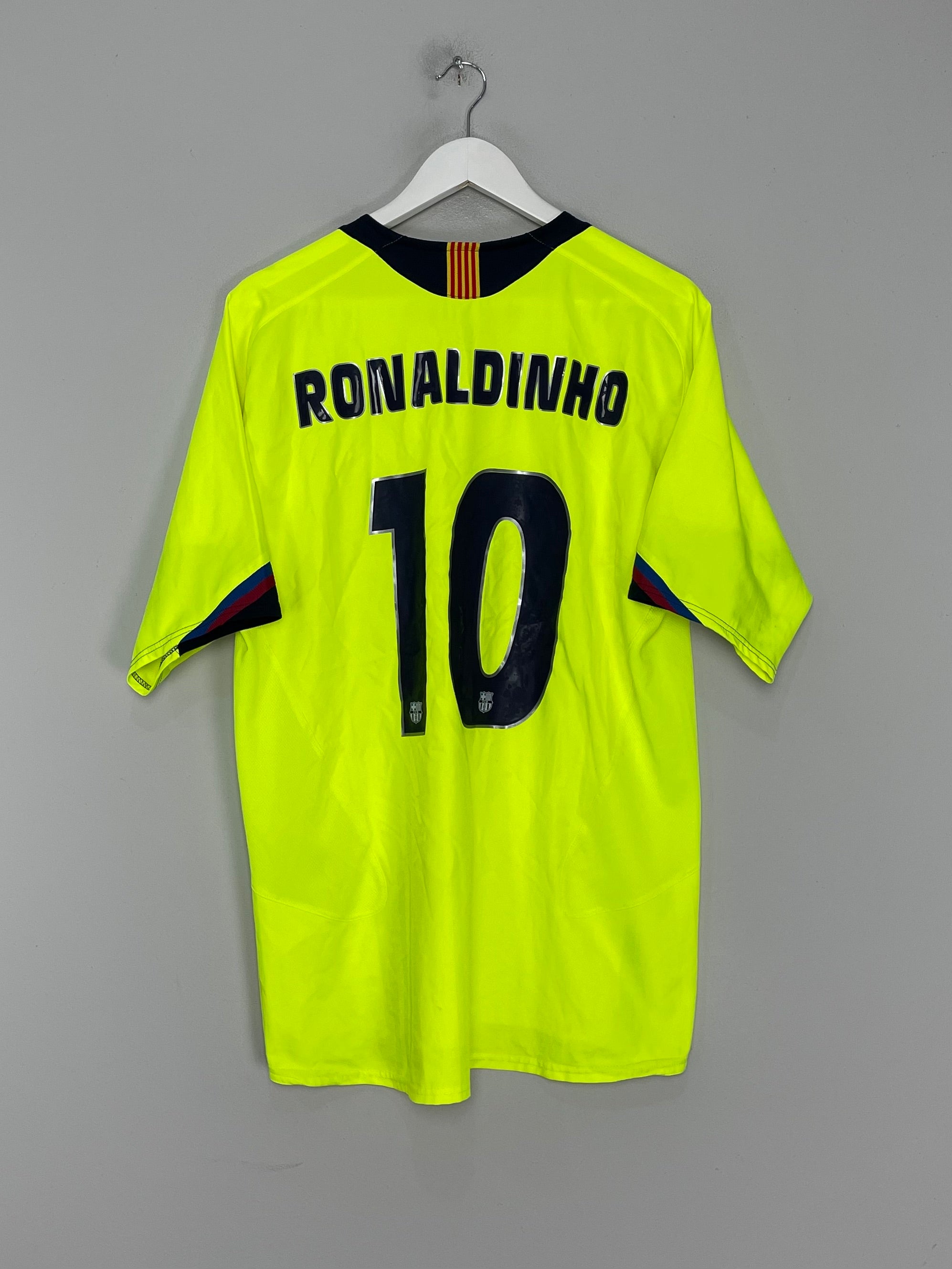 2006/07 BARCELONA RONALDINHO #10 AWAY SHIRT (L) NIKE