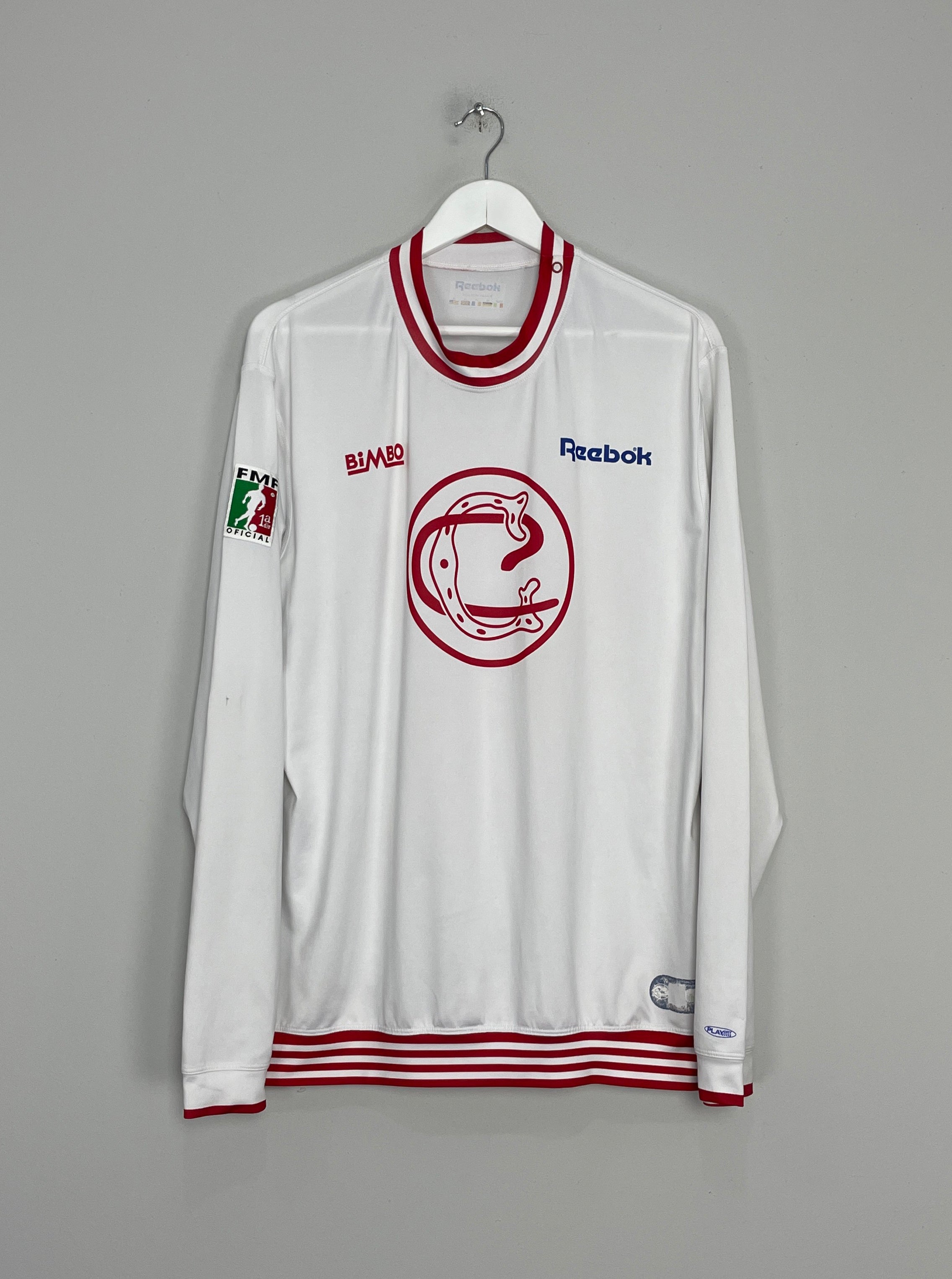 Image of the Chivas shirt from the 2006/07 season