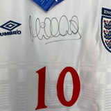 1999/01 ENGLAND OWEN #10 *BNWT* SIGNED HOME SHIRT (XL) UMBRO