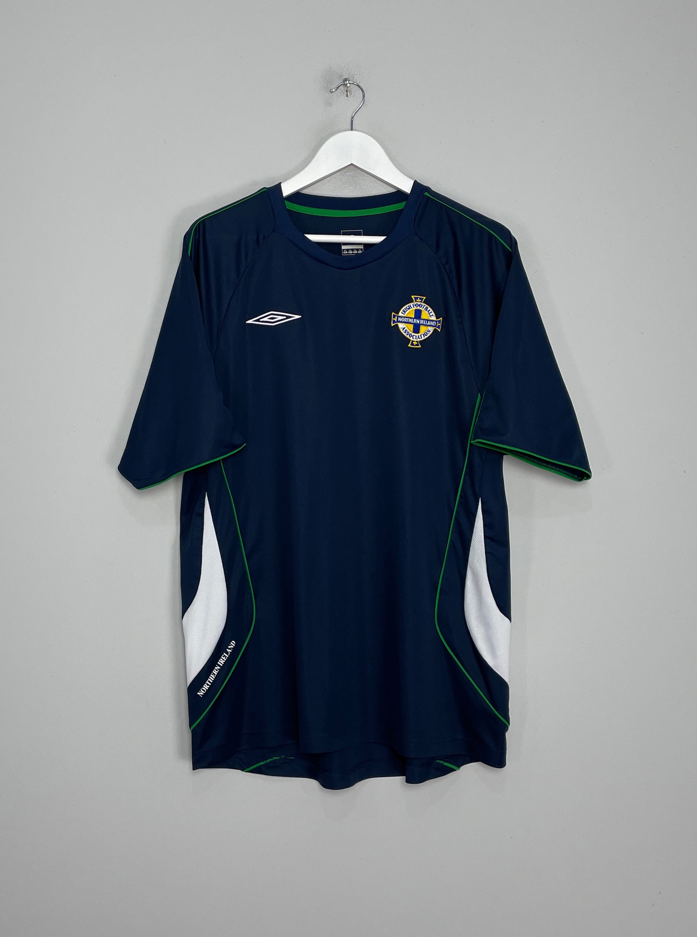 2009/10 NORTHERN IRELAND TRAINING SHIRT (XXL) UMBRO