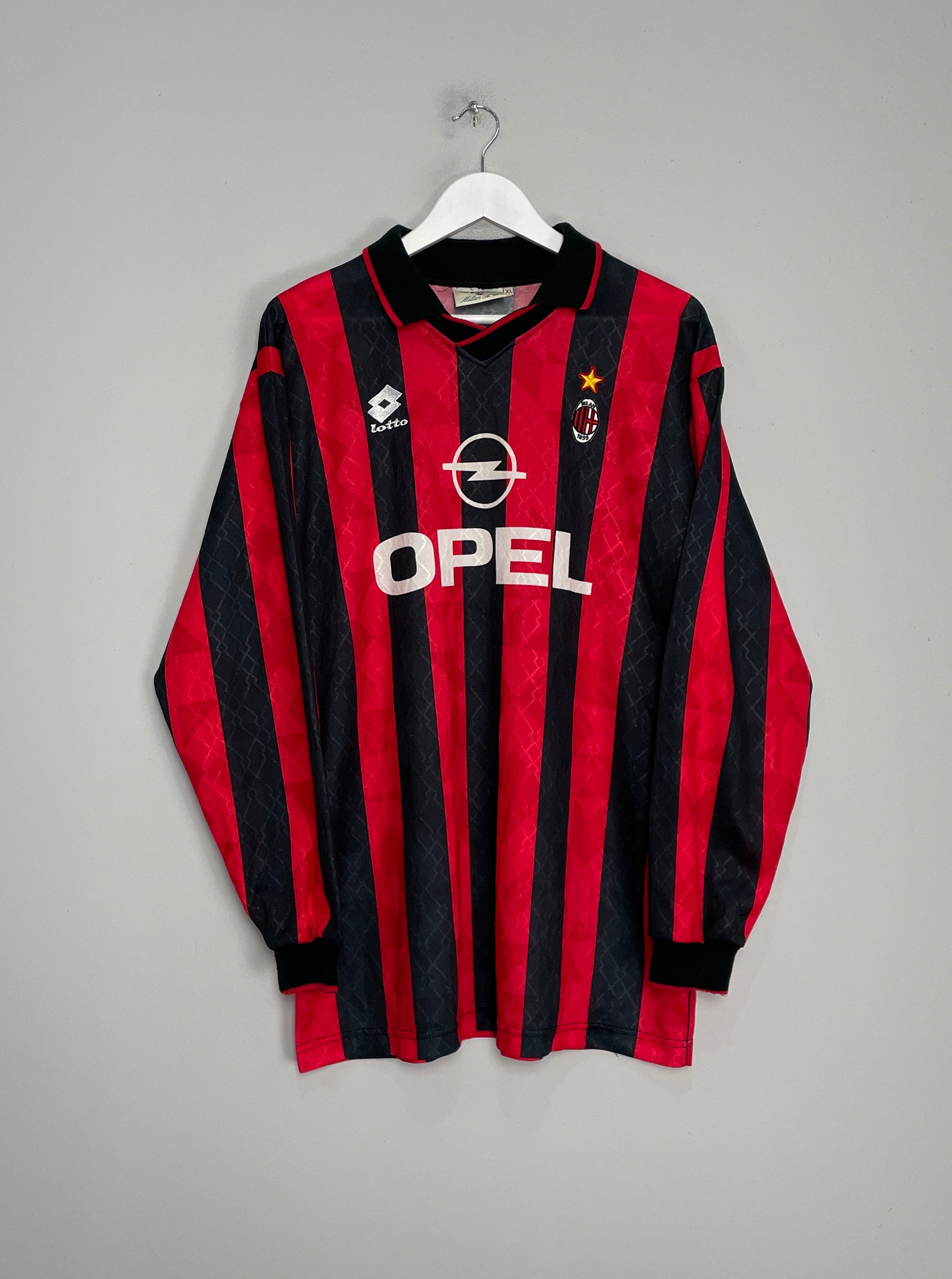 1995/96 AC MILAN L/S HOME SHIRT (XL) LOTTO