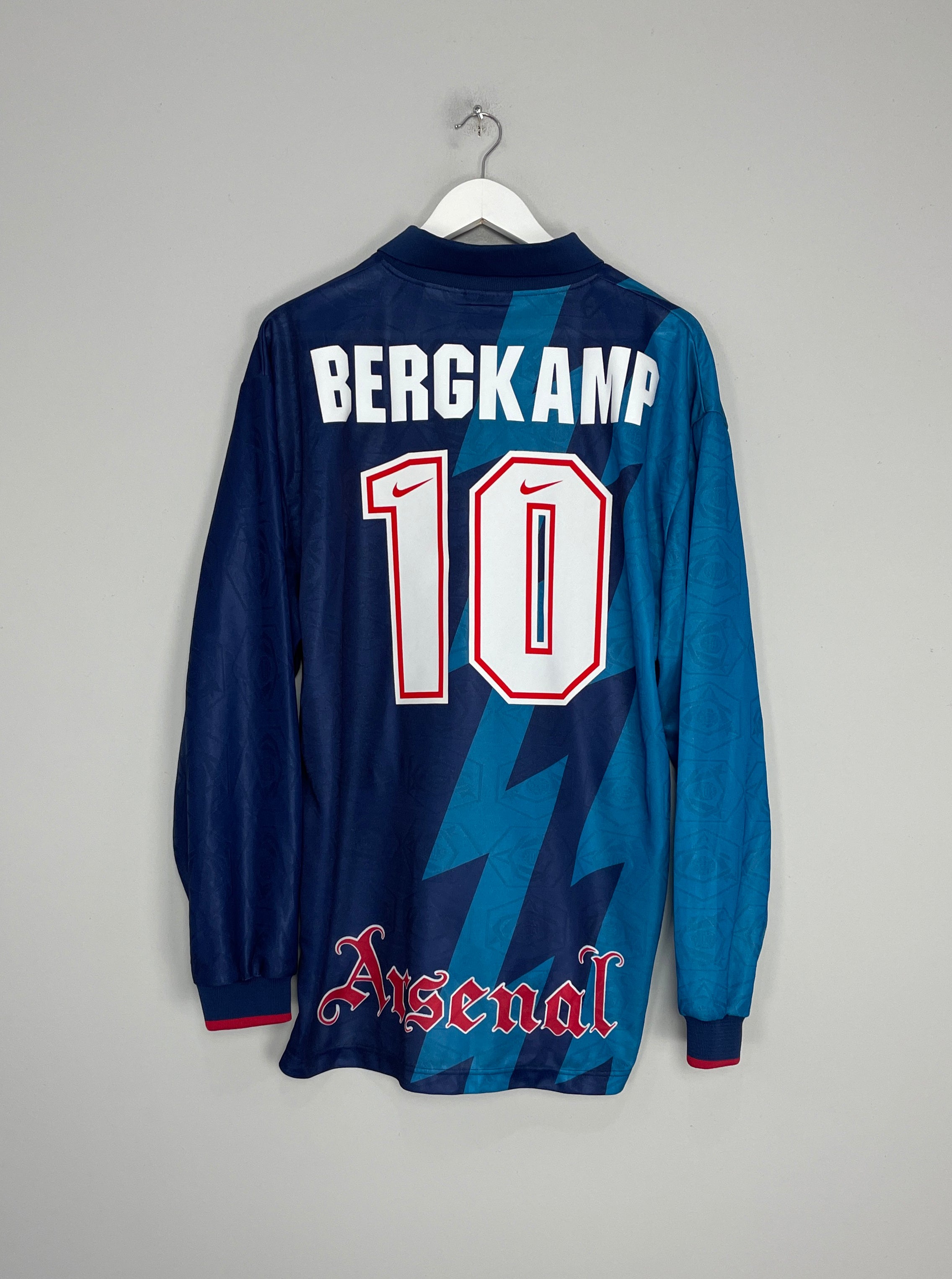 Image of the Arsenal Bergkamp shirt from the 1995/96 season