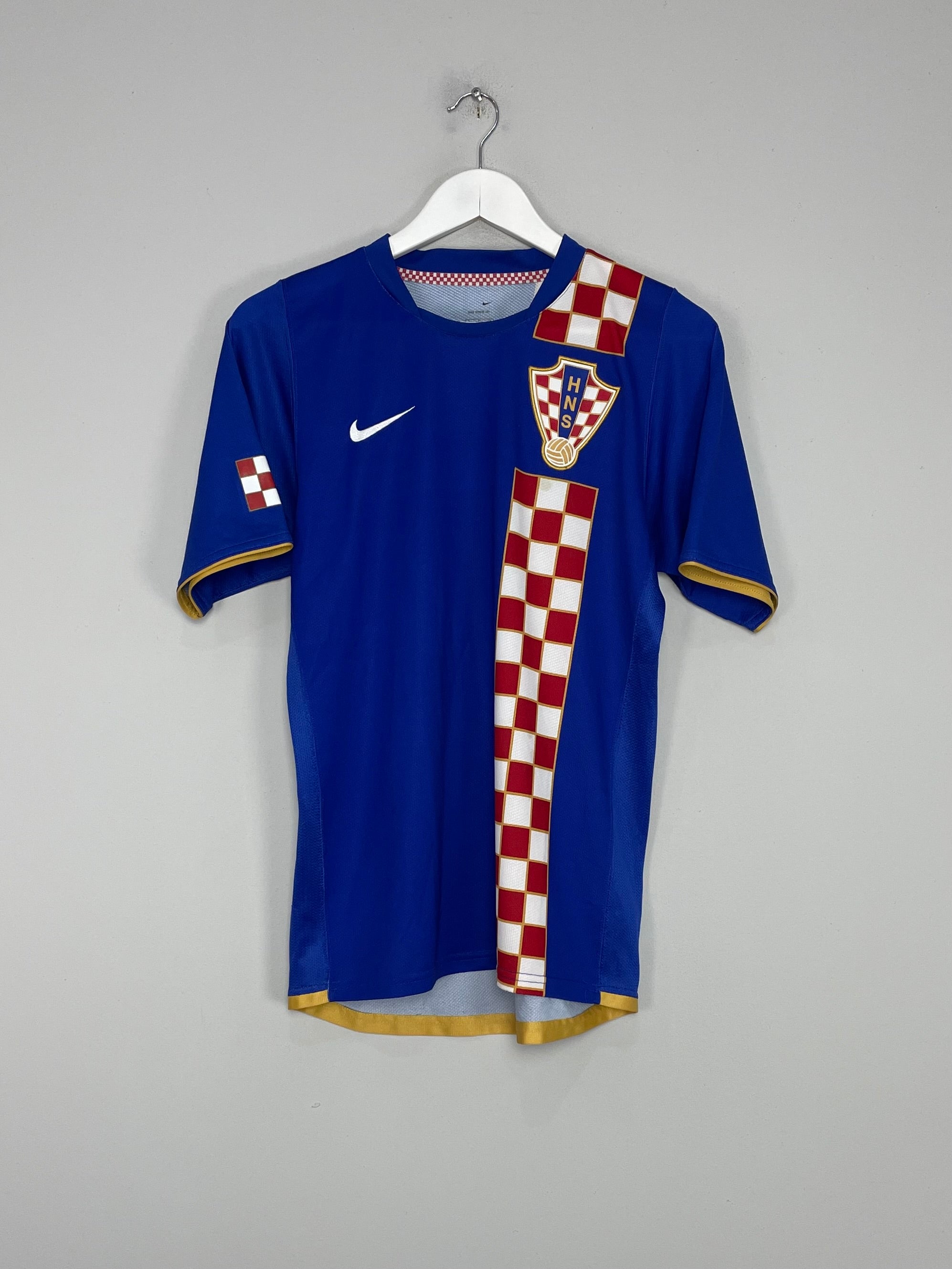 2006/08 CROATIA AWAY SHIRT (S) NIKE