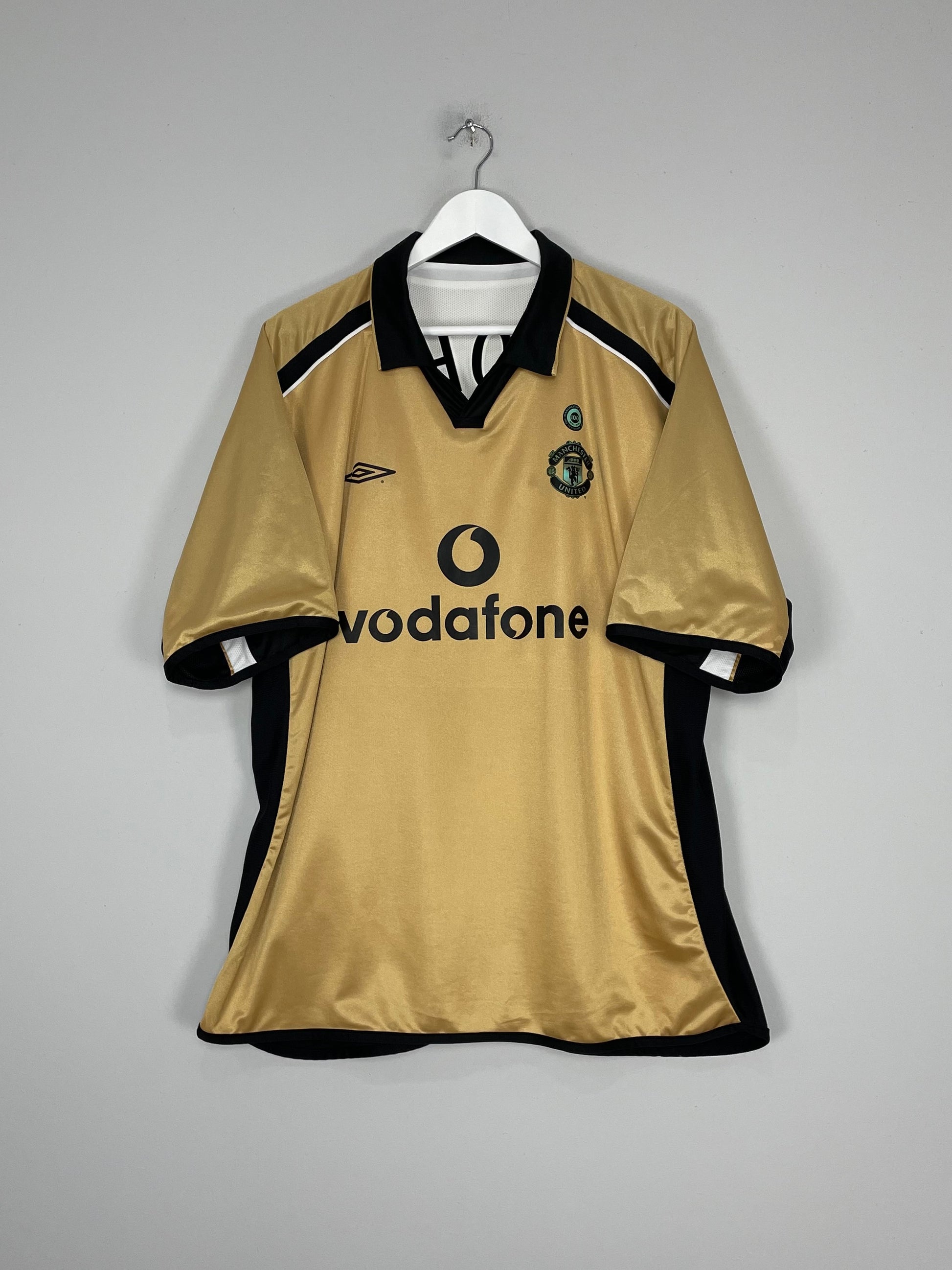 manchester united gold kit