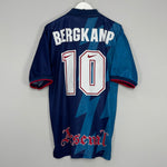 Image of the Arsenal Bergkamp shirt from the 1995/96 season