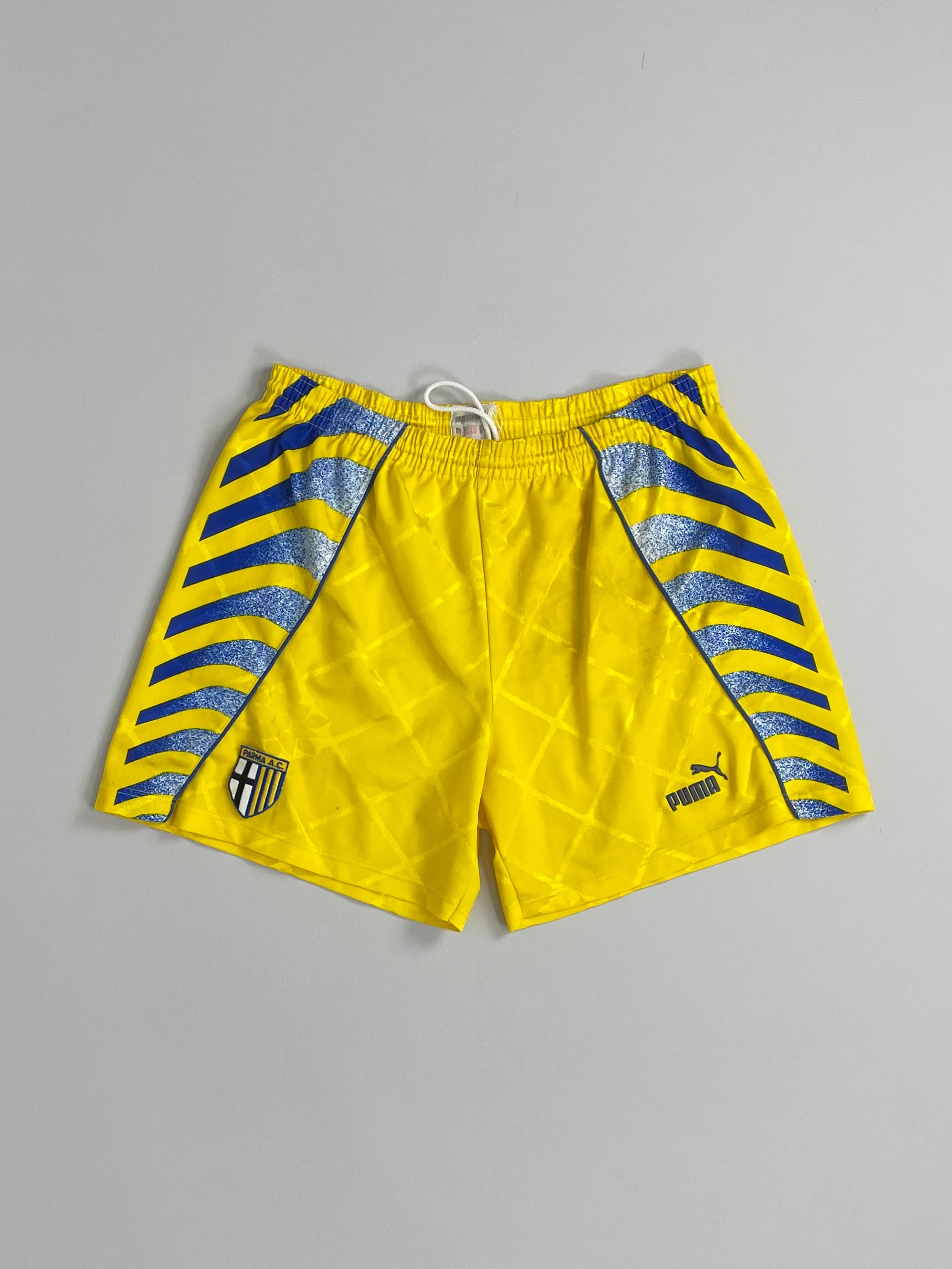 1995/97 PARMA THIRD SHORTS (L) PUMA