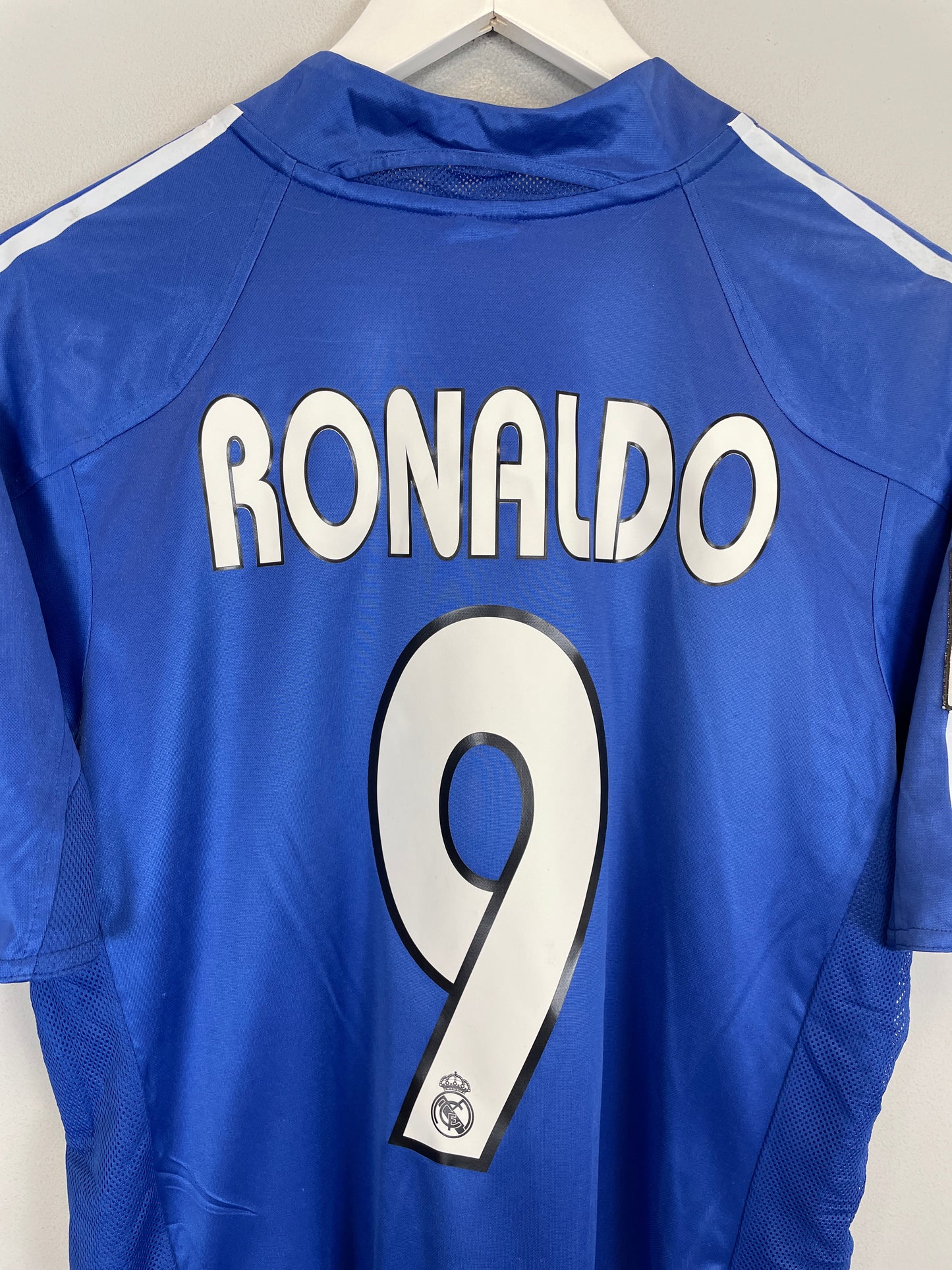 2004/05 REAL MADRID RONALDO #9 THIRD SHIRT (M) ADIDAS