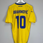 2007/09 SWEDEN IBRAHIMOVIC #10 HOME SHIRT (M) UMBRO