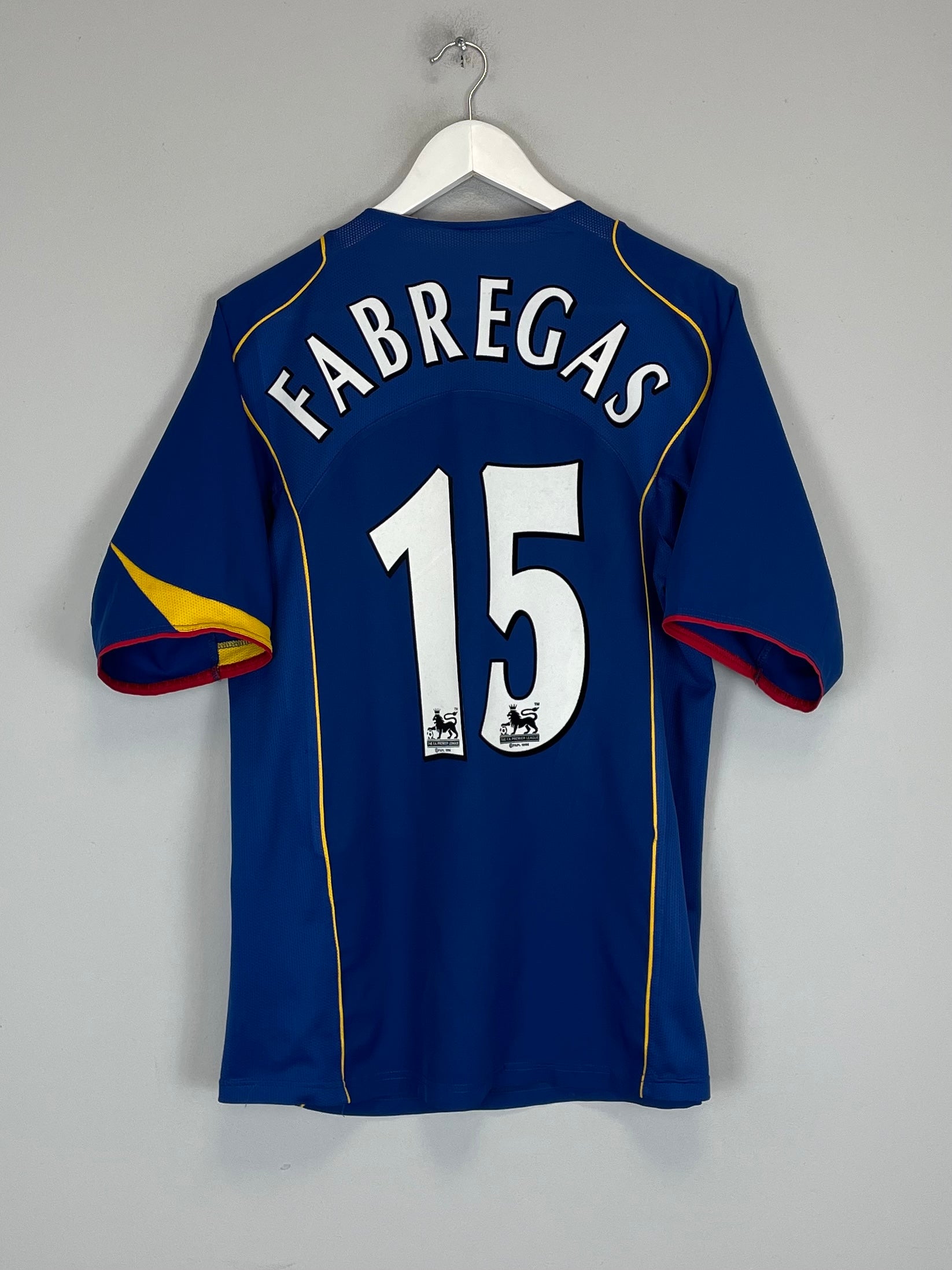 2004/05 ARSENAL FABREGAS #15 AWAY SHIRT (M) NIKE