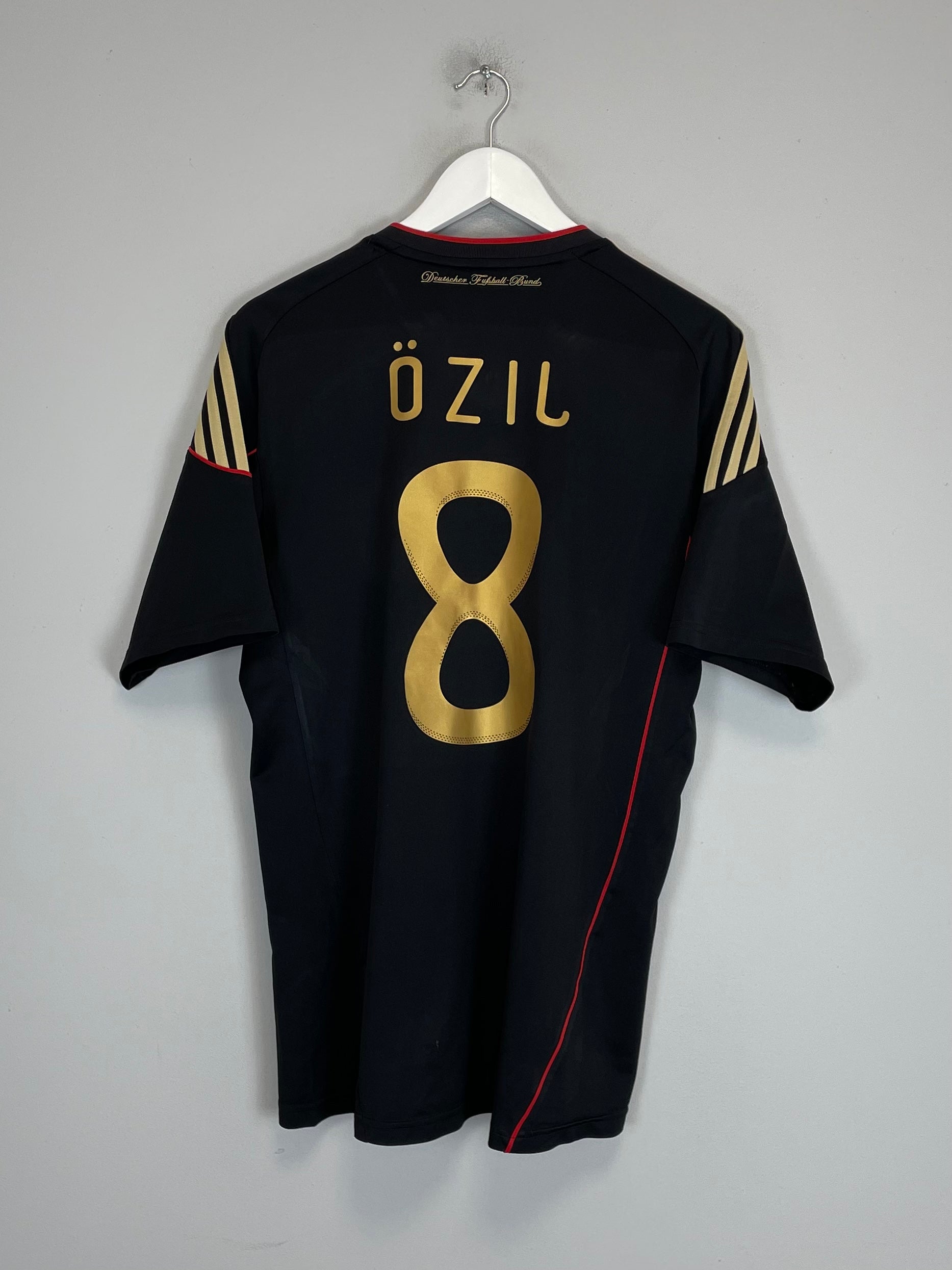 2010/11 GERMANY OZIL #8 AWAY SHIRT (M) ADIDAS