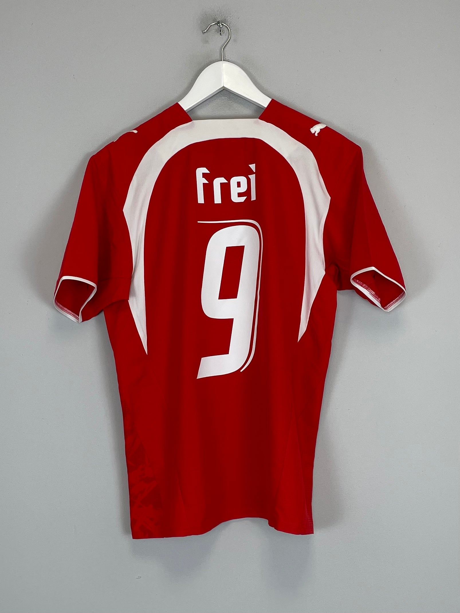 2006/07 SWITZERLAND FREI #9 HOME SHIRT (S) PUMA