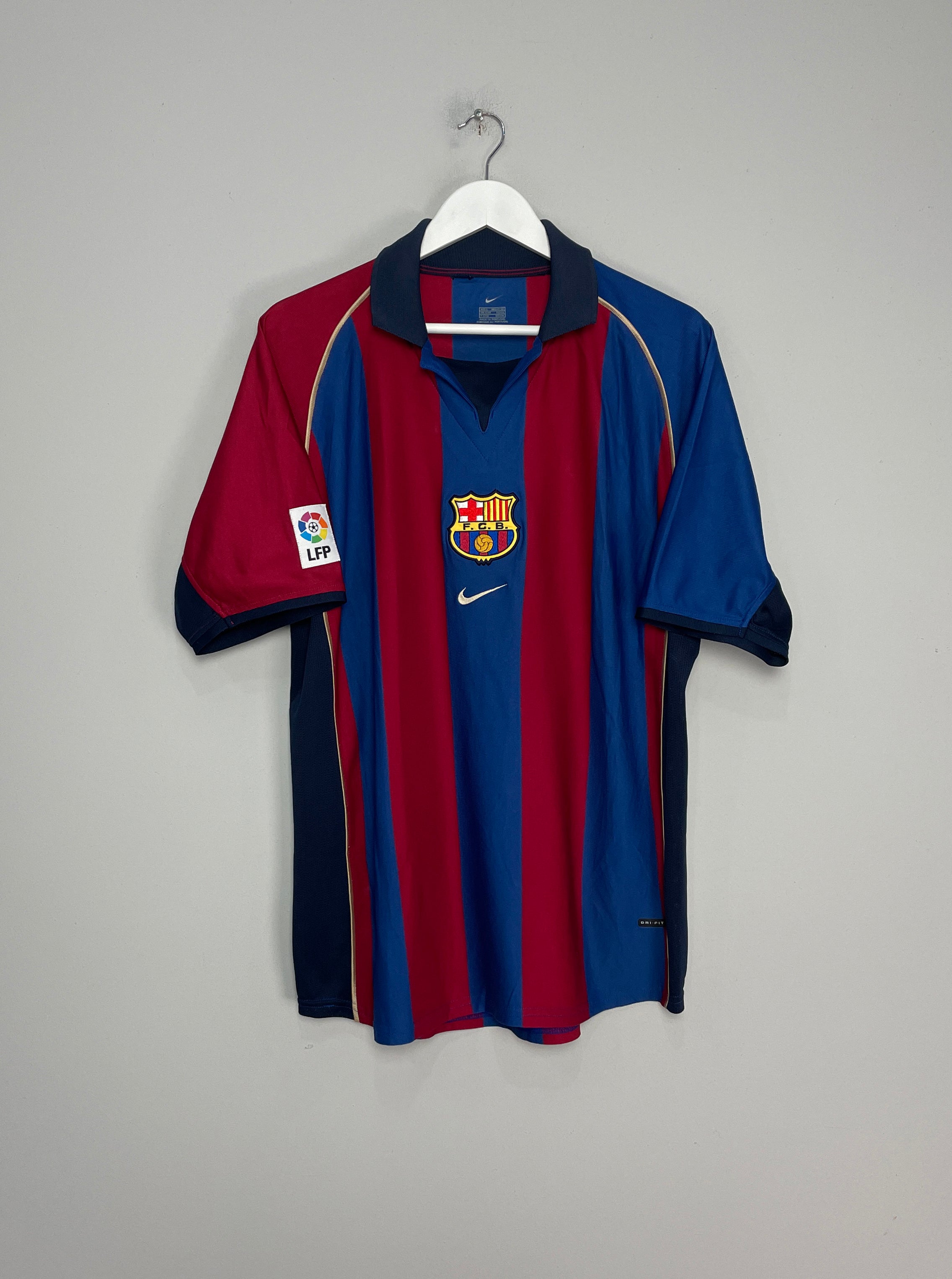 2001/02 BARCELONA HOME SHIRT (L) NIKE