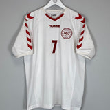 2003/04 DENMARK GRAVESON #7 AWAY SHIRT (M) HUMMEL