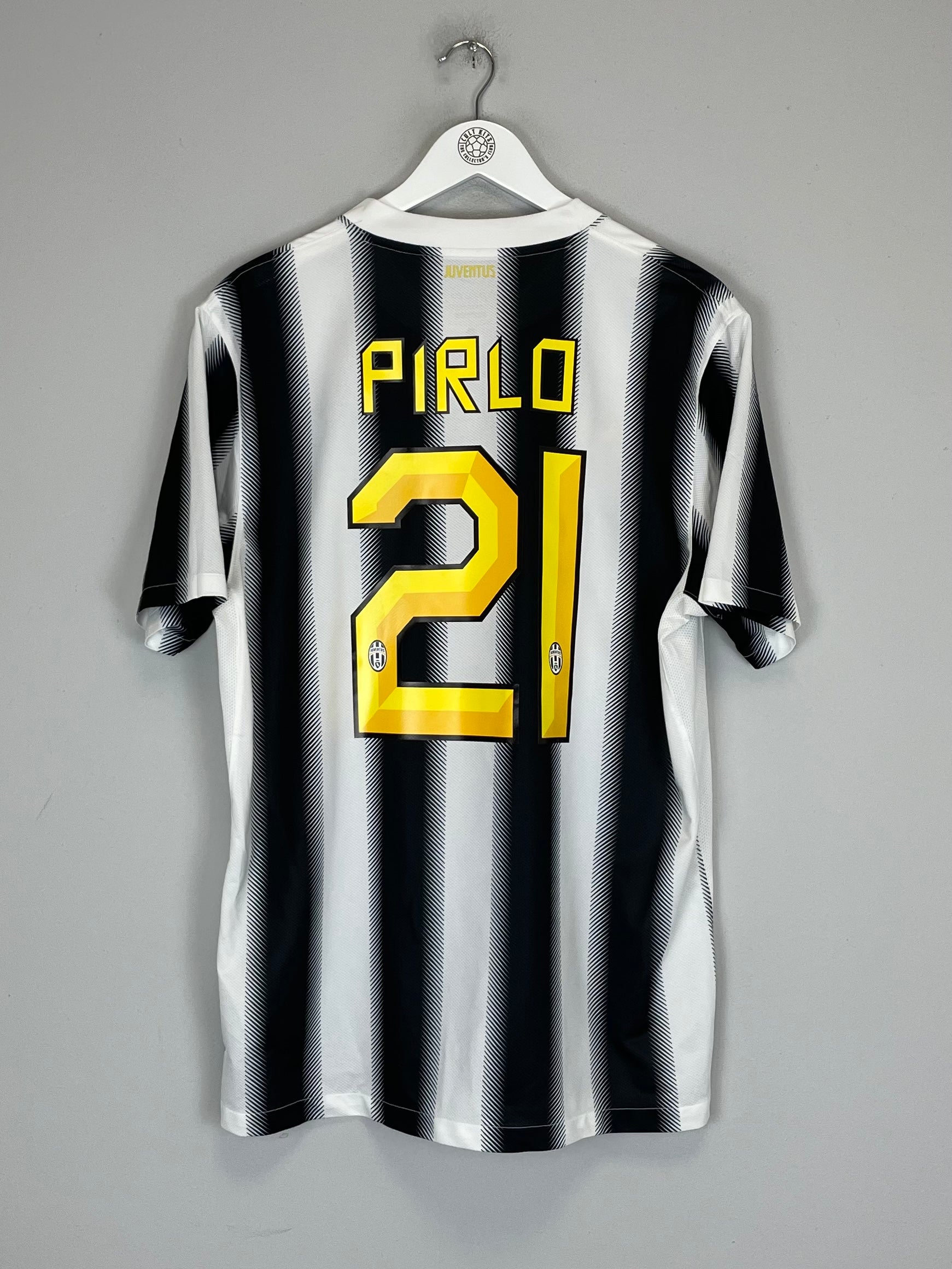 2011/12 JUVENTUS PIRLO #21 HOME SHIRT (L) NIKE