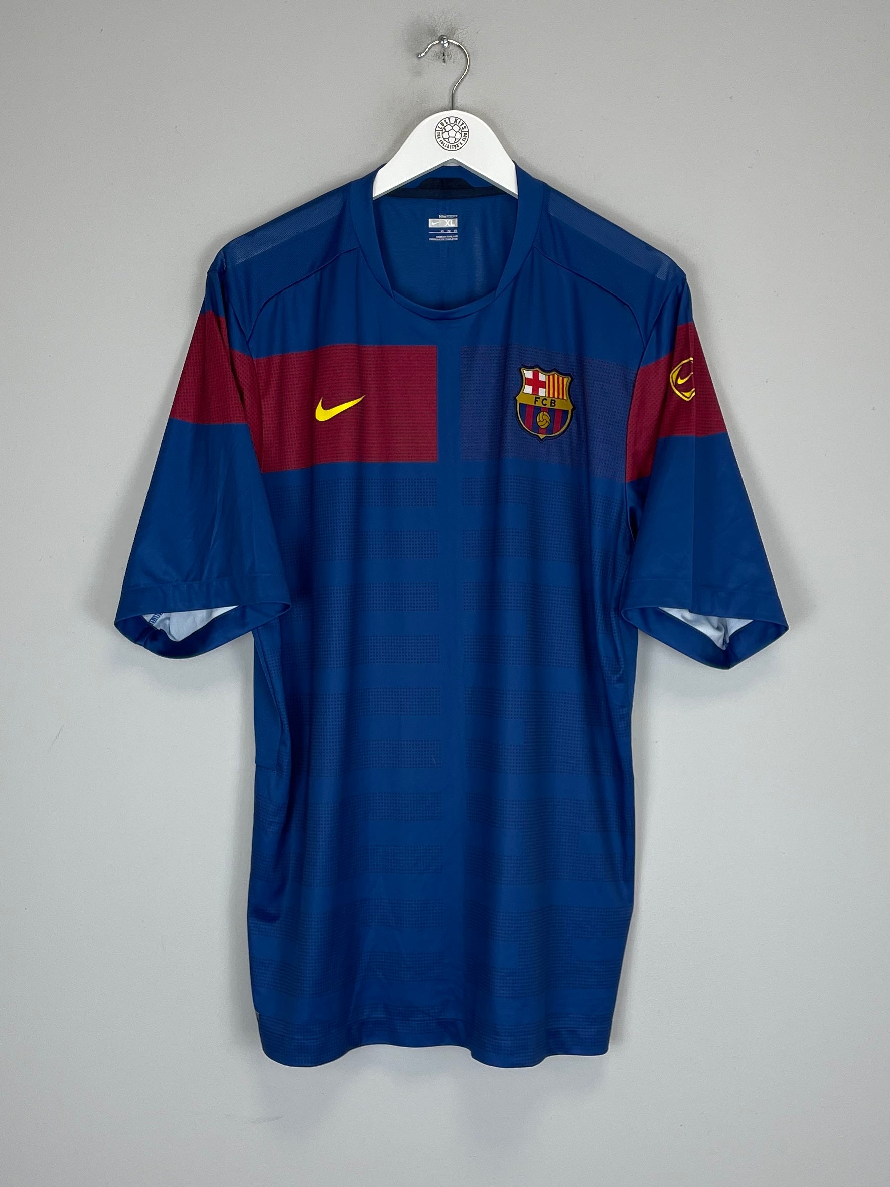 2009/10 BARCELONA TRAINING SHIRT (XL) NIKE