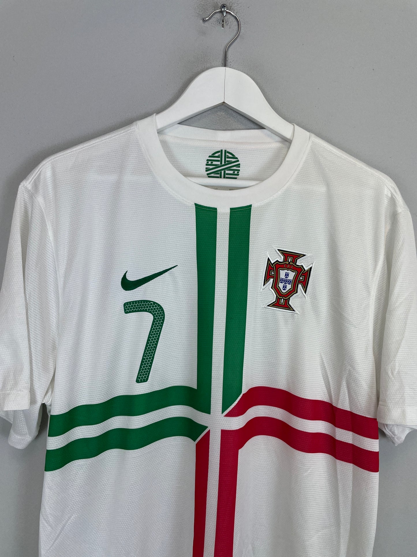 2012/13 PORTUGAL RONALDO #7 AWAY SHIRT (XL) NIKE