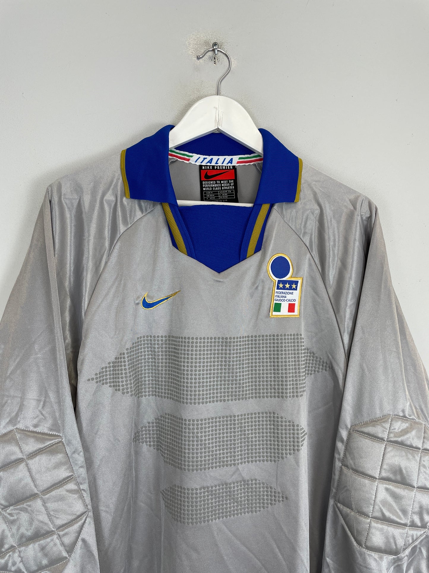 1996/97 ITALY *BNWT* GK SHIRT (M) NIKE