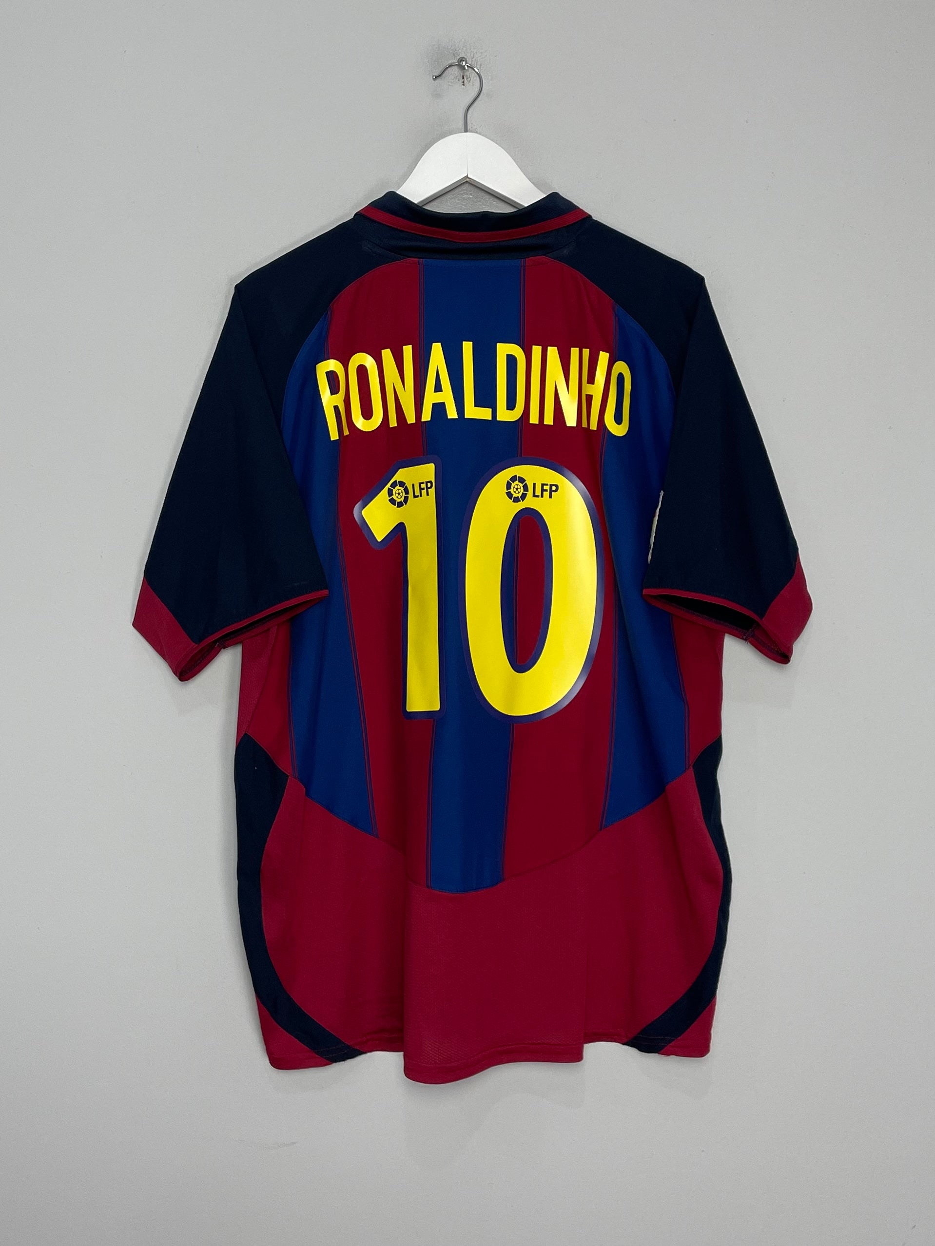 2003/04 BARCELONA RONALDINHO #10 HOME SHIRT (XL) NIKE