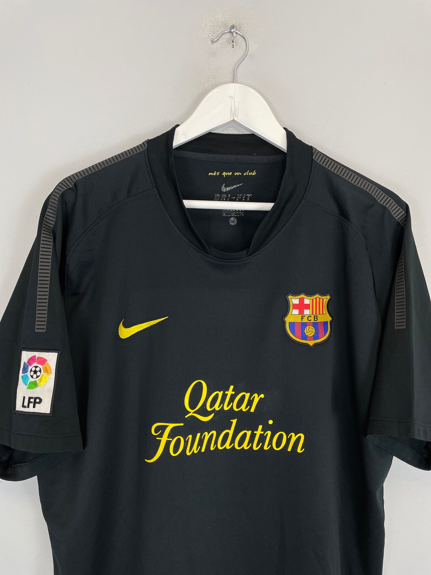 2011/12 BARCELONA MESSI #10 AWAY SHIRT (XL) NIKE