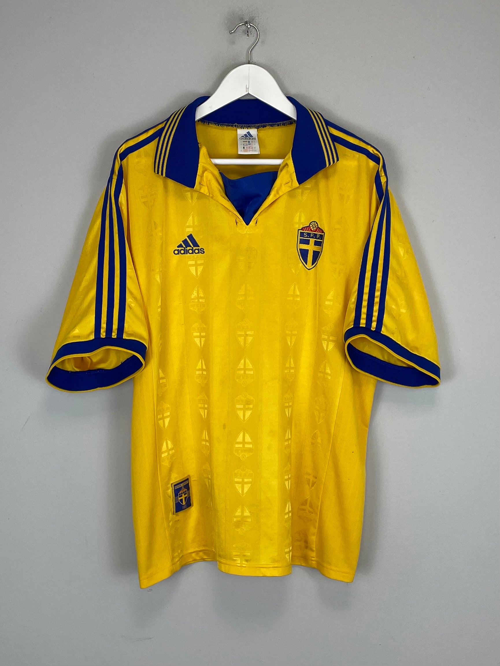 1998/99 SWEDEN HOME SHIRT (XL) ADIDAS