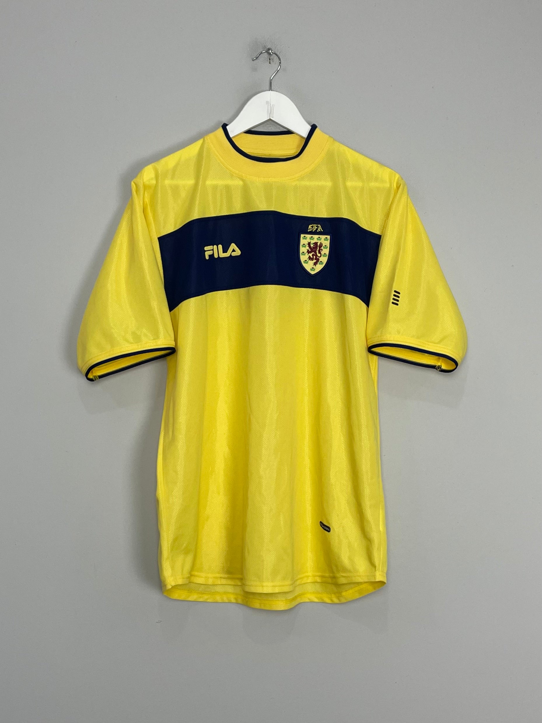 2002/03 SCOTLAND AWAY SHIRT (M) FILA