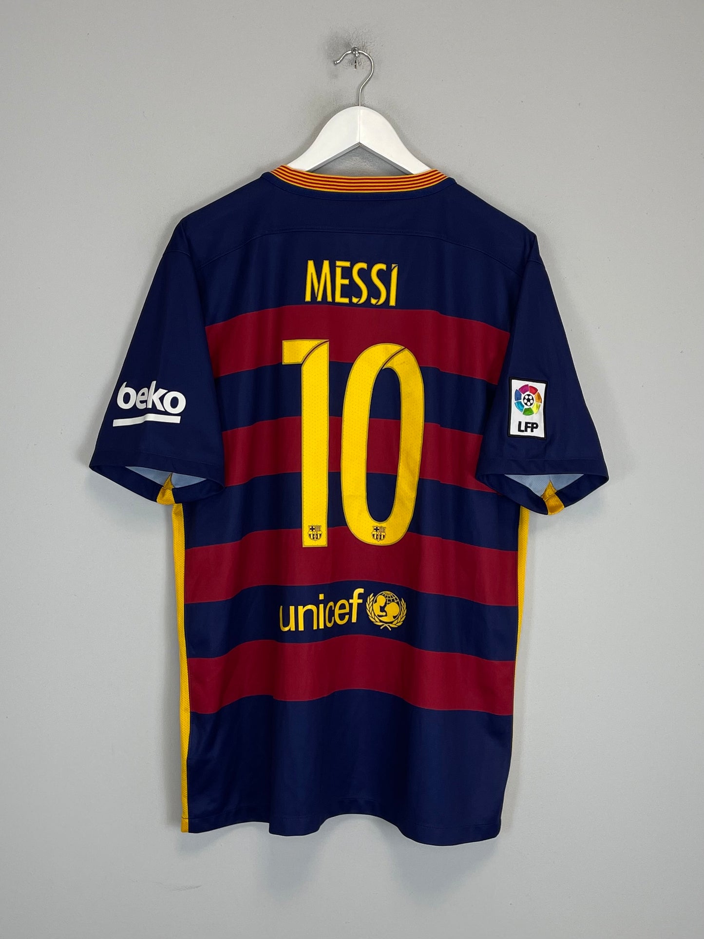 2015/16 BARCELONA MESSI #10 HOME SHIRT (XL) NIKE