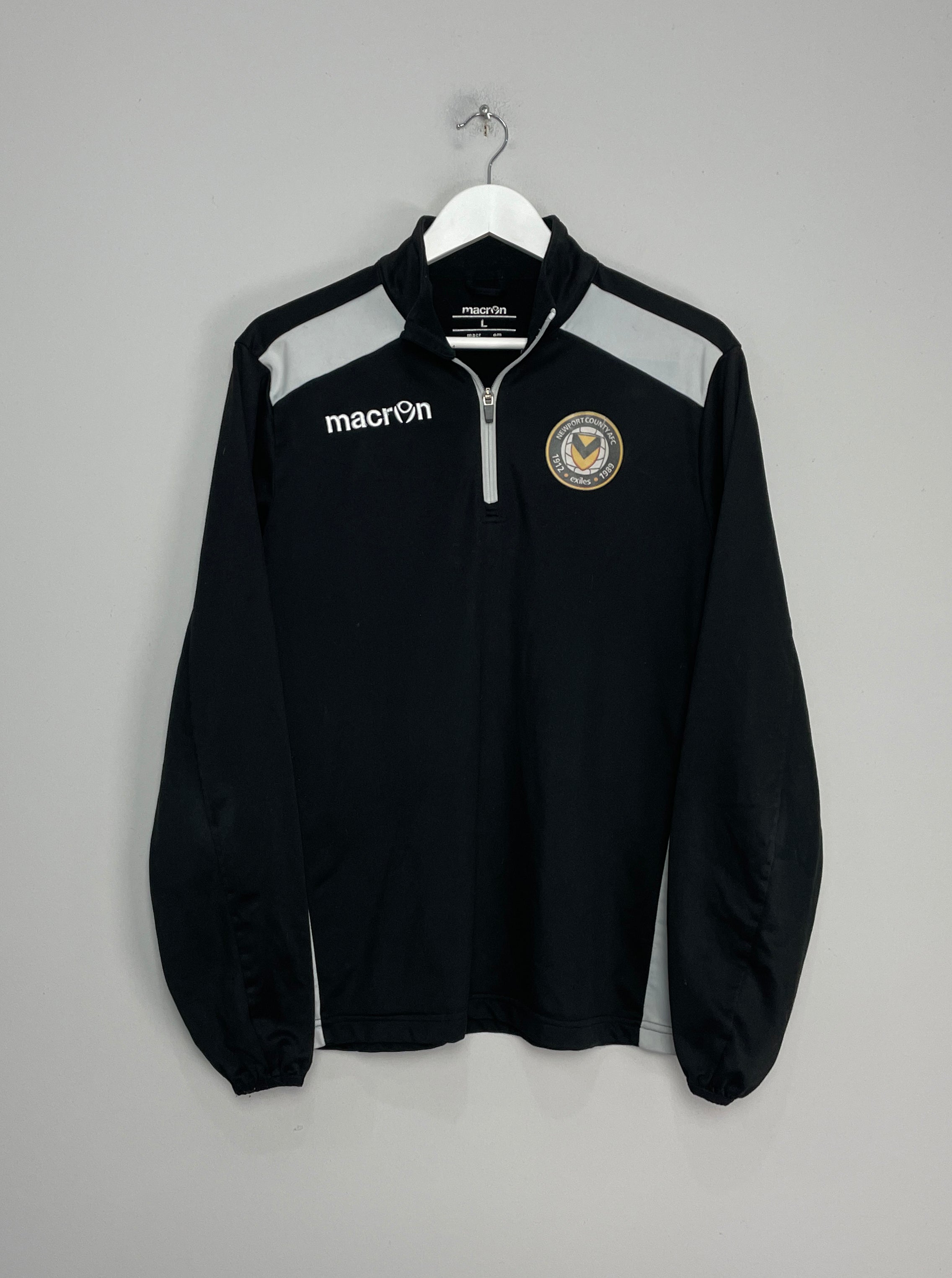 2017/18 NEWPORT COUNTY 1/4 ZIP TRAINING TOP (L) MACRON