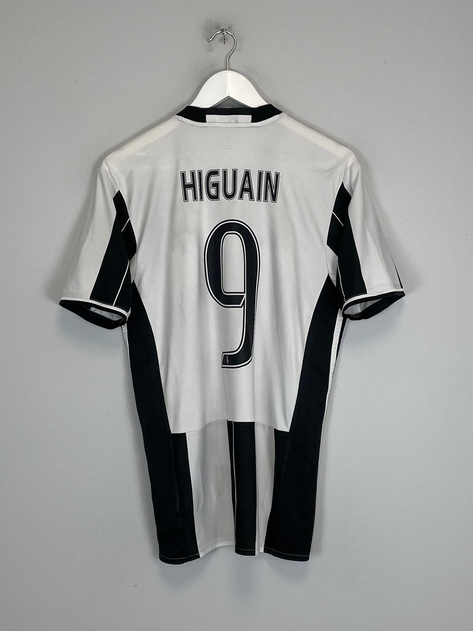 2016/17 JUVENTUS HIGUAIN #9 HOME SHIRT (M) ADIDAS